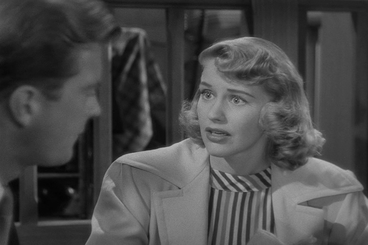 Кадр из фильма «Следуй за мной тихо» (1949)