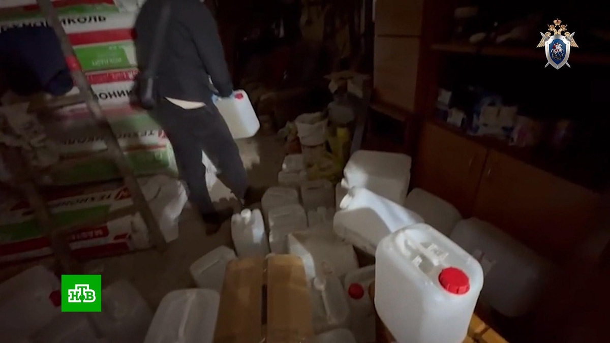    Поставщиком суррогатного алкоголя в Ленобласти оказалась сотрудница детсада