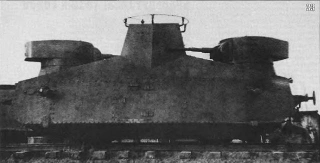 МБВ Д‑3 с двумя башнями от Т-26, а башня МС-1 заменена на рубку с поручневой антенной