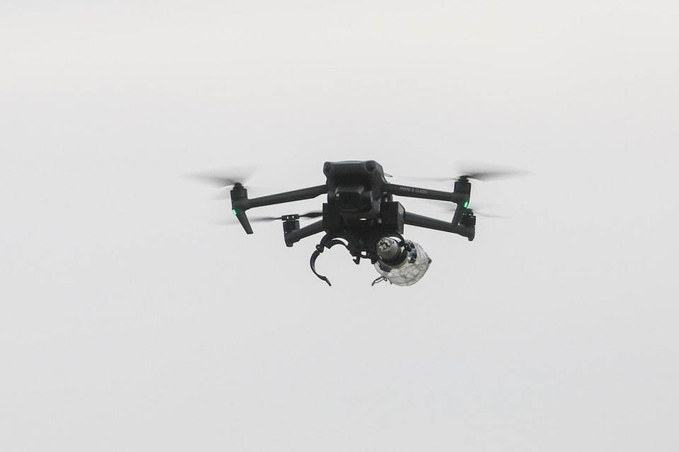    В Волгограде обломки беспилотников повредили торговые объекты REUTERS