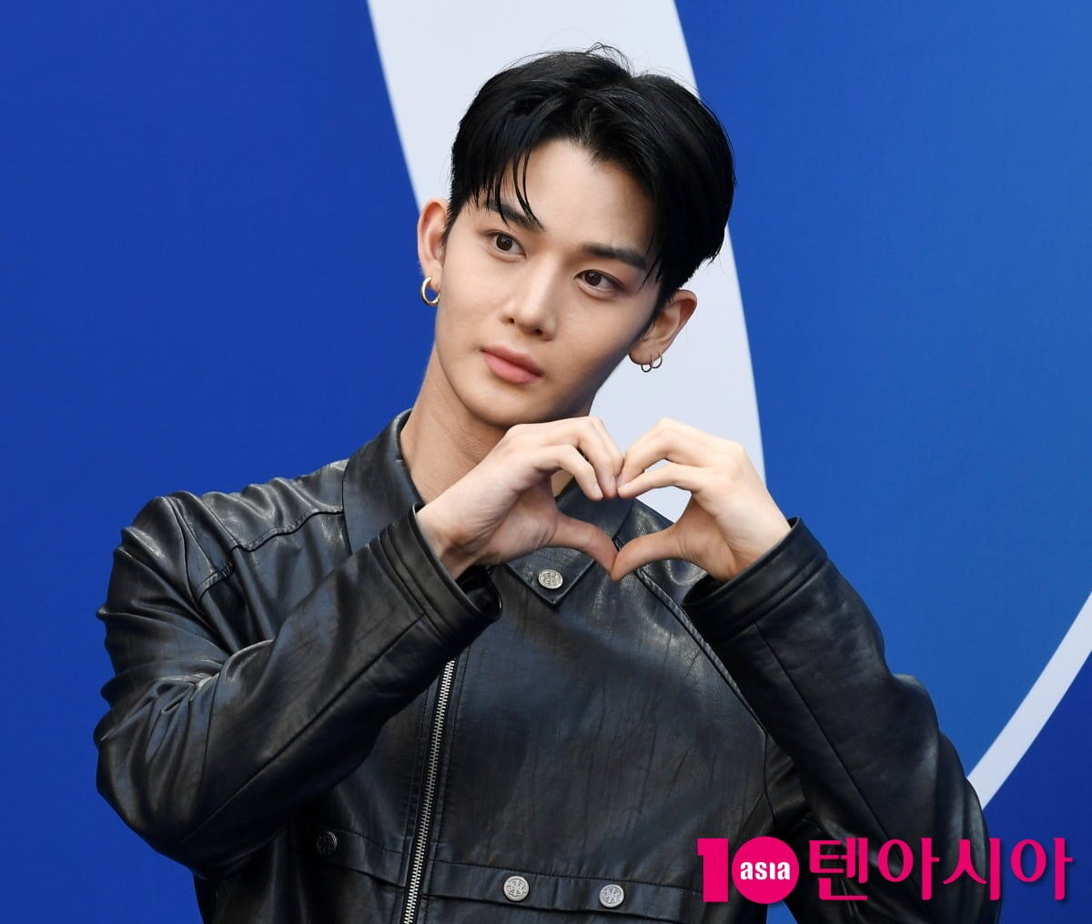 Фото = База данных TEN ASIA