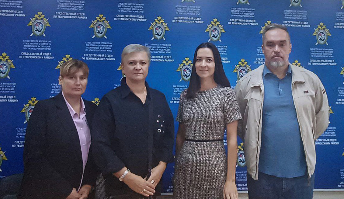 Собственники земельных участков поселка Кучугуры, признанные потерпевшими по уголовному делу 12402030035000072 в отношении должностных лиц администрации МО Темрюкский район.