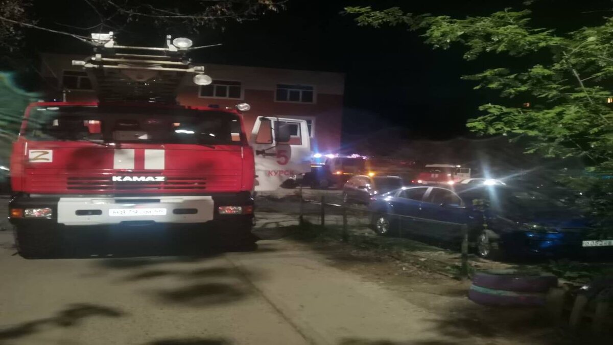    В Курске подожгли бесхозное строение