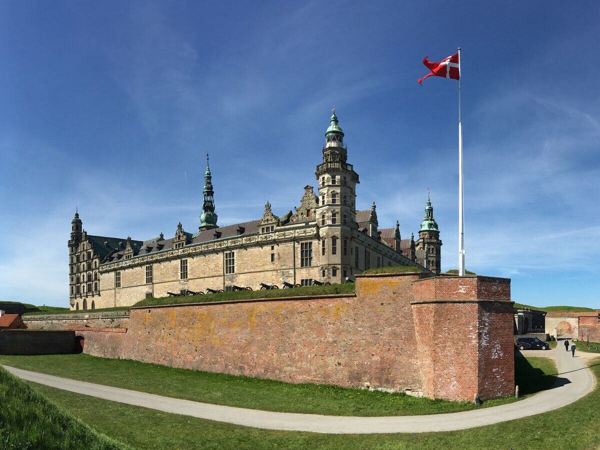    Замок Кронборг в ДанииCC BY-SA 2.0 / Olivier Bruchez / Kronborg Castle