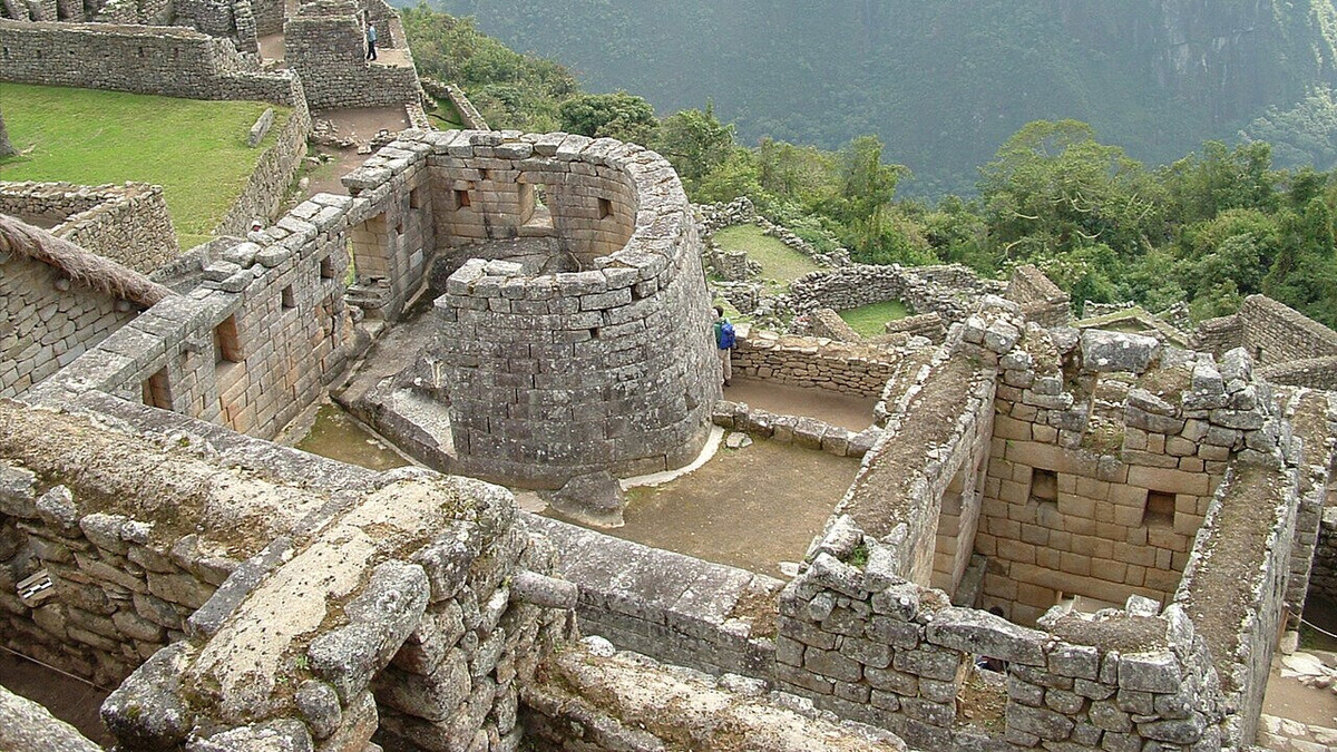 Храм Солнца в Мачу-Пикчу. Фото: Fabricio Guzmán/Wikipedia
