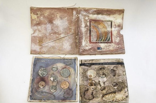 Предметы найденные в капсуле времени