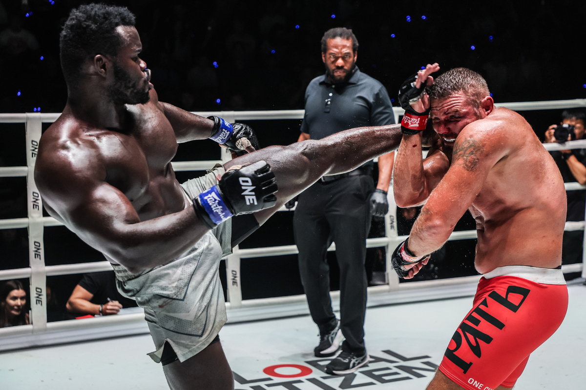     Умар Кане – Анатолий Малыхин