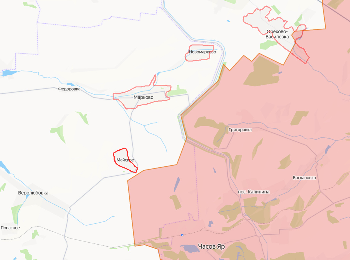 Красынм контуром - освобождённое (??) село Майское, розовым контуром - сёла, которые были заявлены как освобождённые раннее, но до сих пор не взяты.