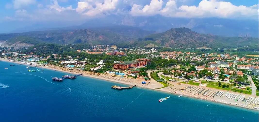 побережье Чамьюва, Турция. Источник фото https://www.akdenizgercek.com.tr/