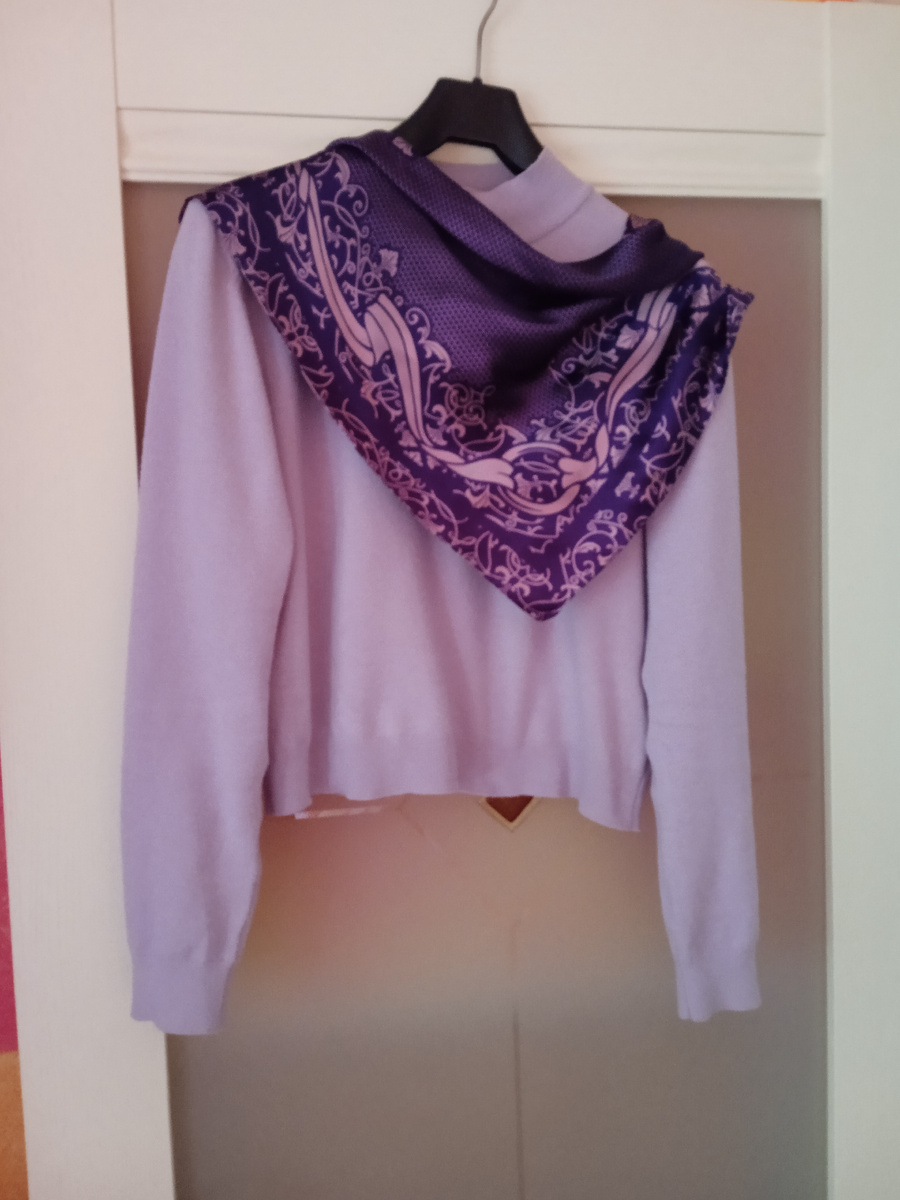 Фиолетовый наряд в храм