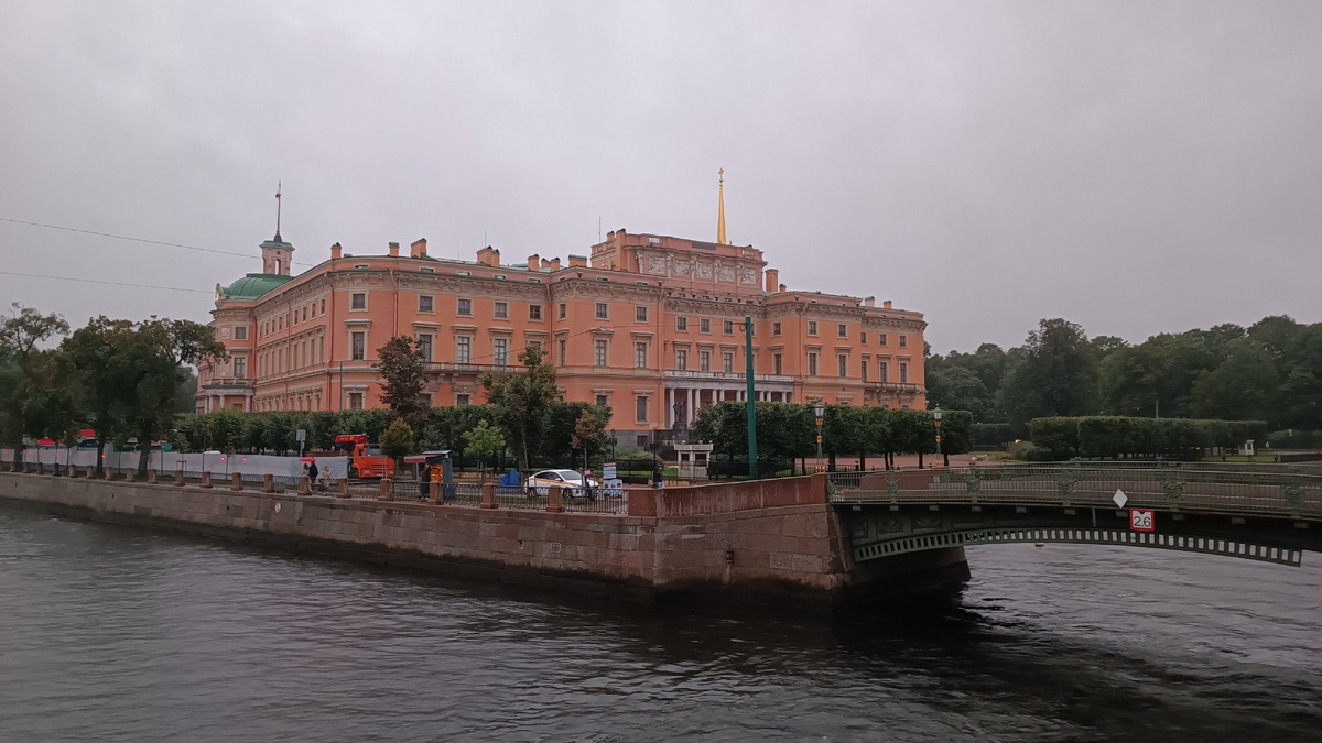 Михайловский замок