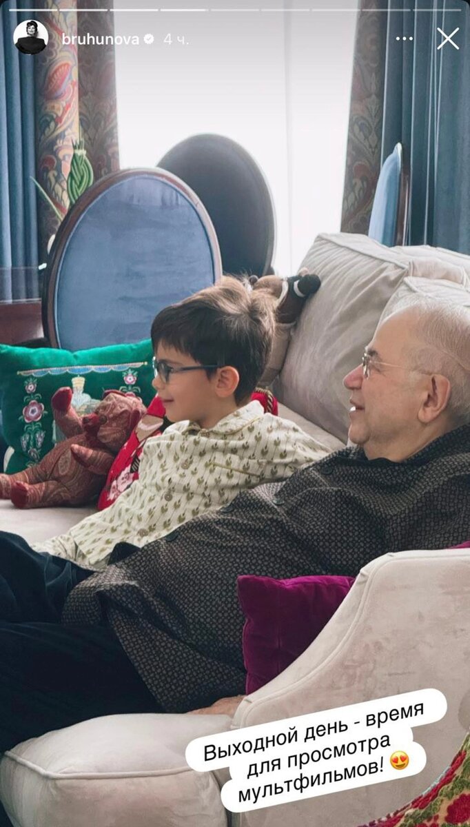    Евгений Петросян с сыном. Фото: