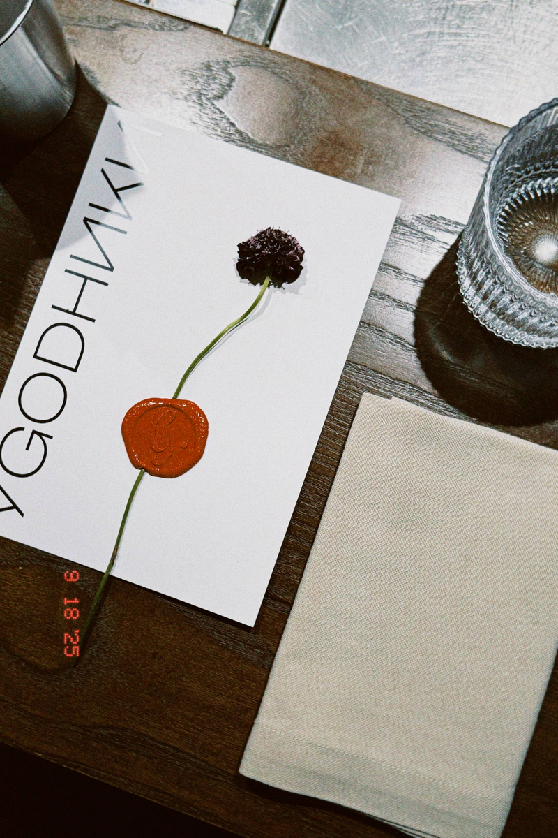 Эстетика меню для гала-ужина в "Угодниках"