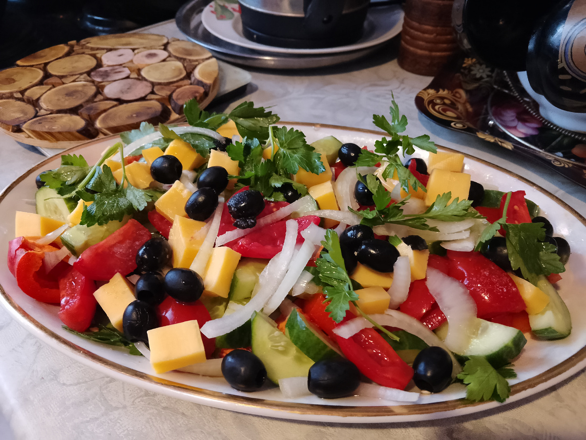 Фото автора, мой греческий салат