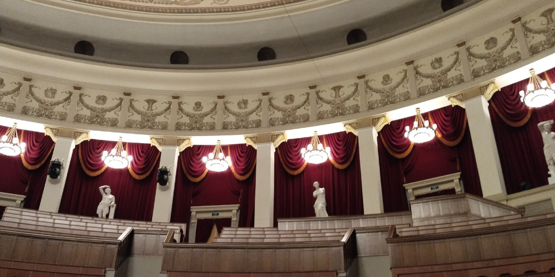 Внучка сказала, что её родители разводятся. И не отчим затеял, а мать. Немая сцена "Не ждали". Как в театре вчера