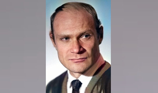 Юрий Шерстнев