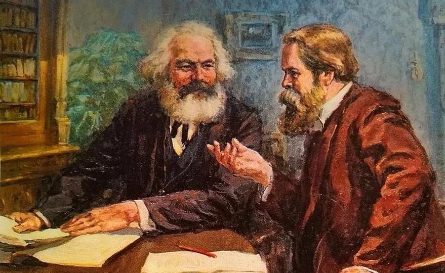 Дом с ангелами на улице Энгельса