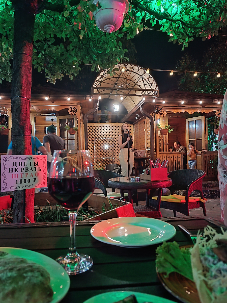 В кафе "Анасып", фото автора