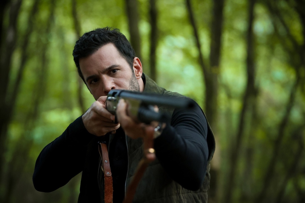 Барыш Ардуч во второй серии «Любовь и слезы». Фото: соцсети