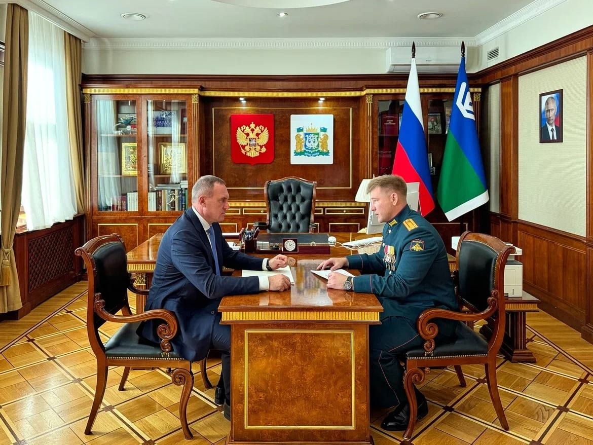    Губернатор Югры обсудил с участником программы «Время героев» промежуточные итоги работы