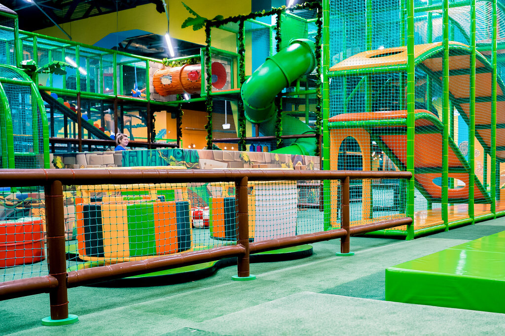 Много где можно полазить