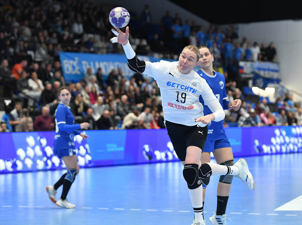    Ксения Макеева на острие атаки