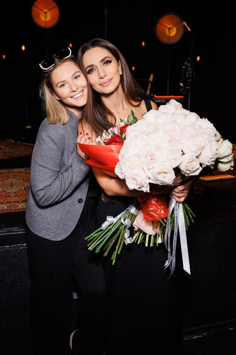    Певица Зара и Мария Кожевникова предоставлено Пресс-службой