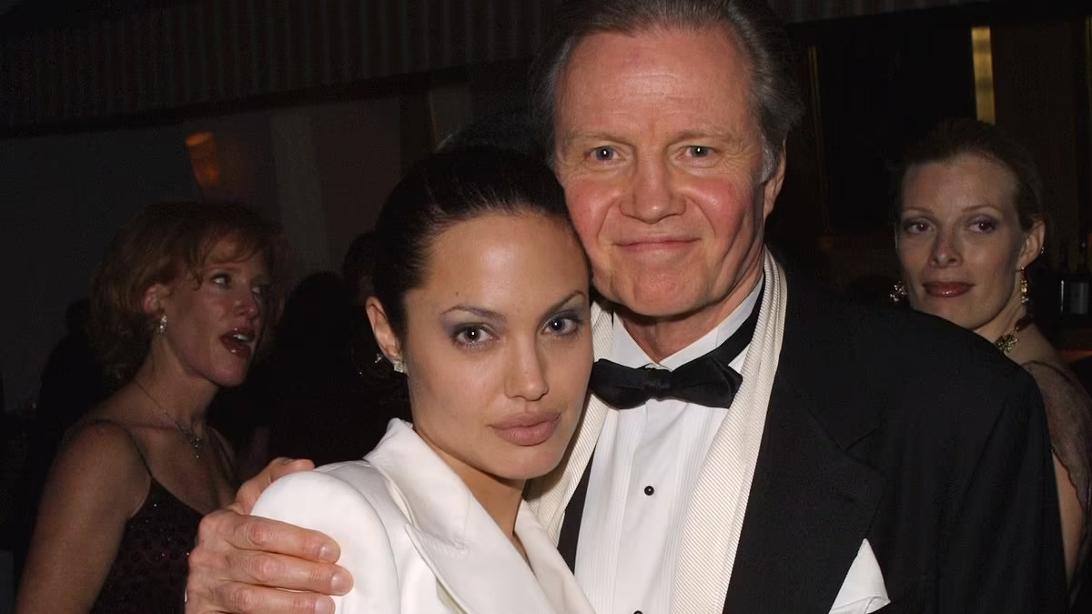 Джоли и отец