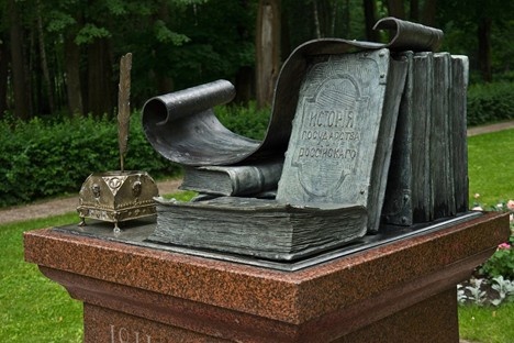 История России – нелепица, придуманная русофобом Карамзиным