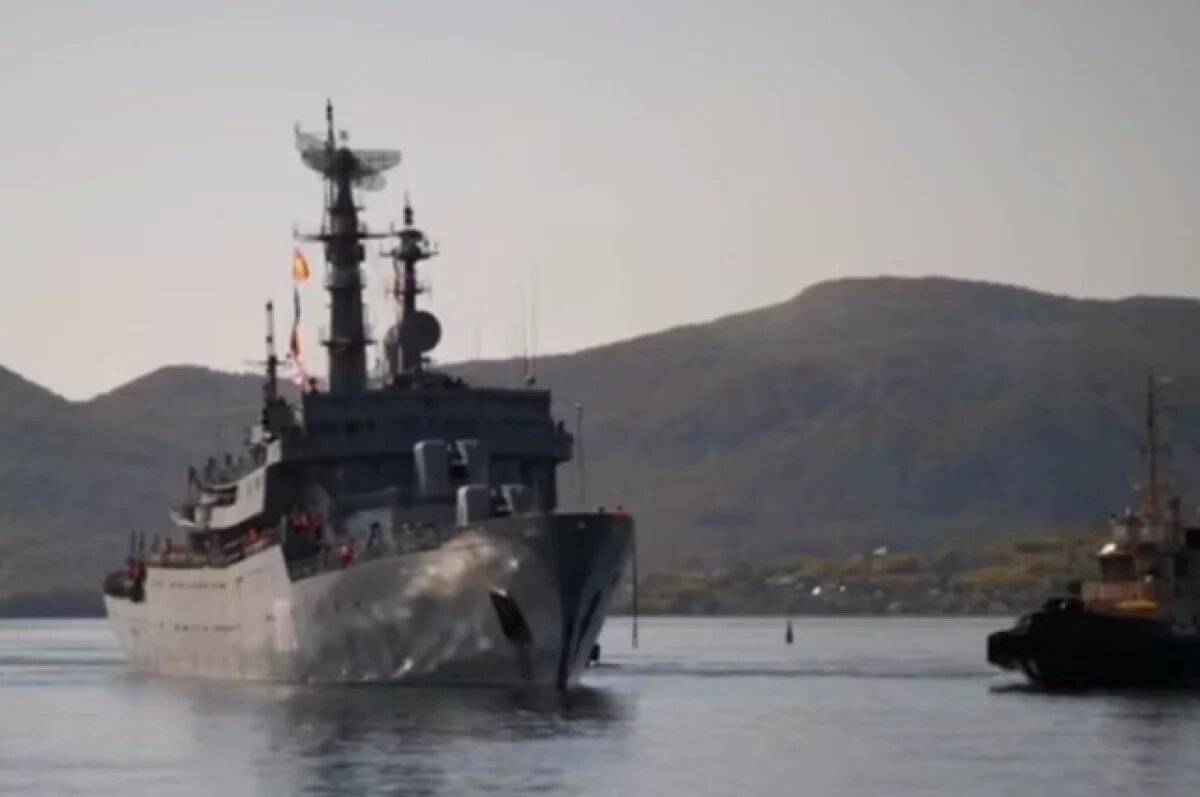    Корабль «Смольный», преодолев 23 тысячи морских миль, вернулся на Камчатку