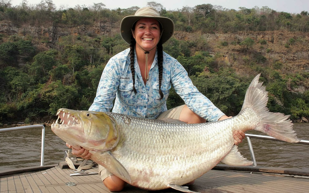 Рыбалка на реке Конго в Африке