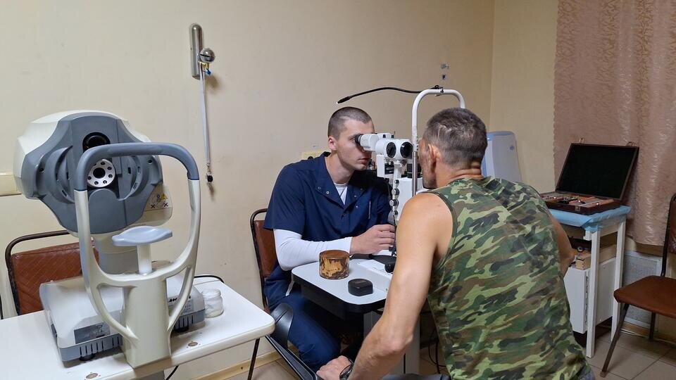     В России предложили расширить список заболеваний, запрещающих заключать контракт ИЗВЕСТИЯ/Дмитрий Астрахань