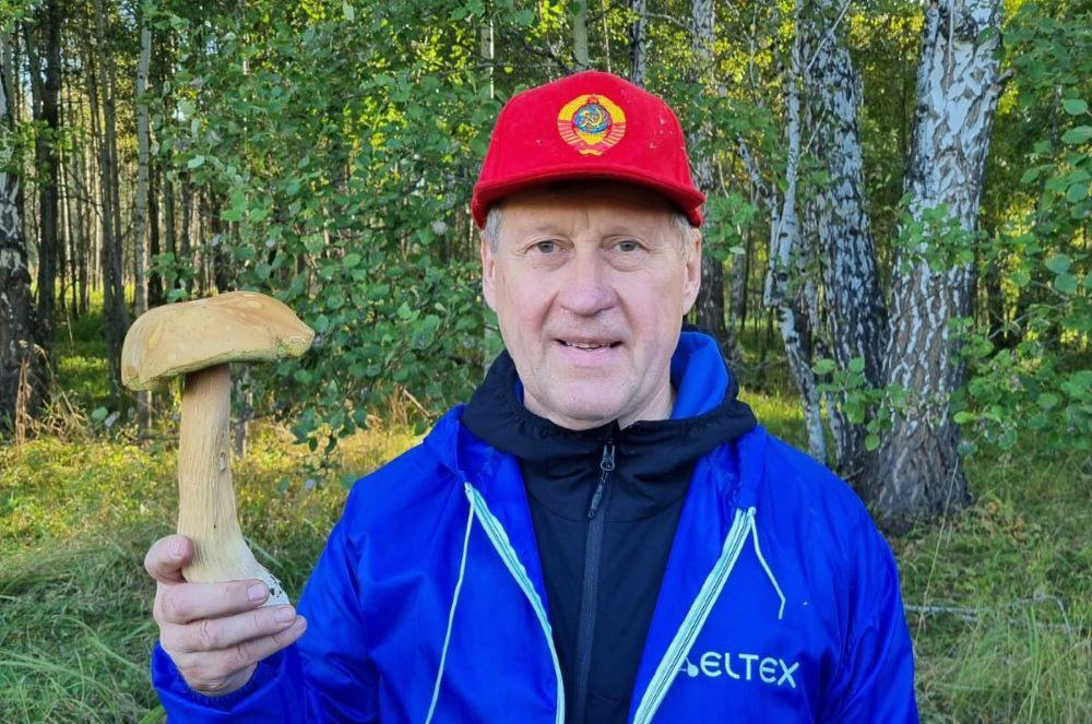 Анатолий Локоть ушёл с поста мэра Новосибирска 25 января 2024 года досрочно прекратив свои полномочия