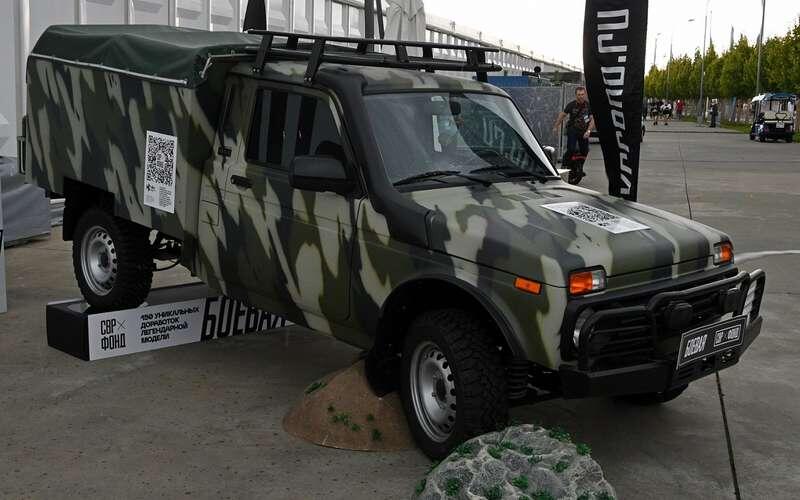    Лада 4×4Z. Габариты – 4740×1800×1810 мм. Дорожный просвет – 240 мм. Снаряженная масса – 1550 кг. Размеры грузового отсека – 1860×1800×1100 мм.