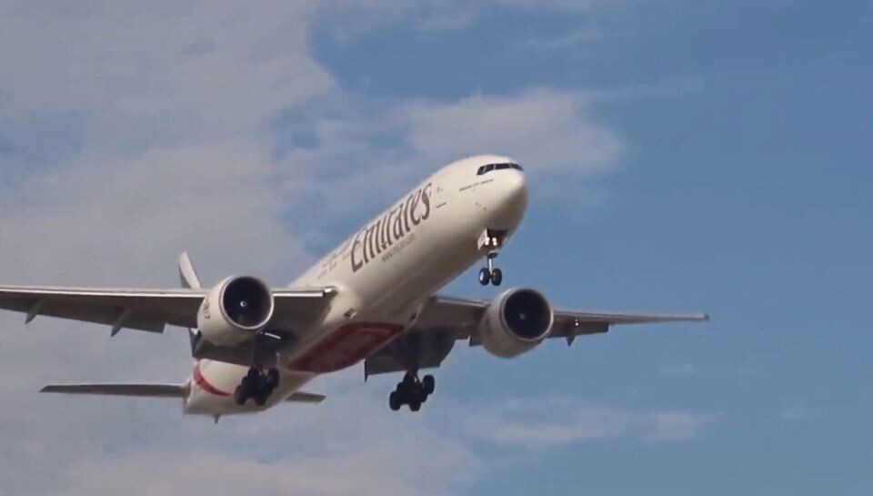    Самолет. Источник: "Толк"