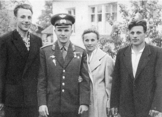 Что стало с братом и сестрой Юрия Гагарина, которых немцы угнали в Германию
