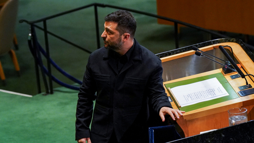    Фото: Reuters/Bing Guan; 5-tv.ru