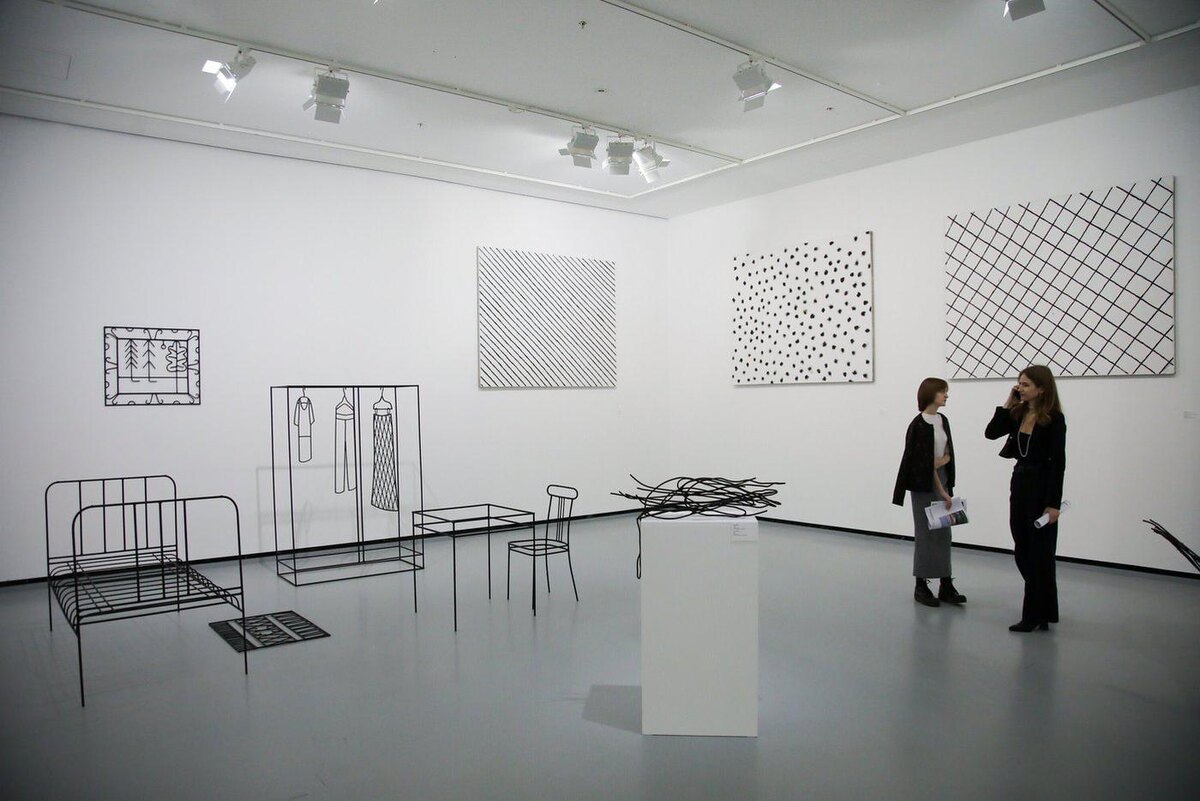 На выставке Ани Жёлудь "Вдох выдох". @Артур Новосильцев / Агентство Москва 