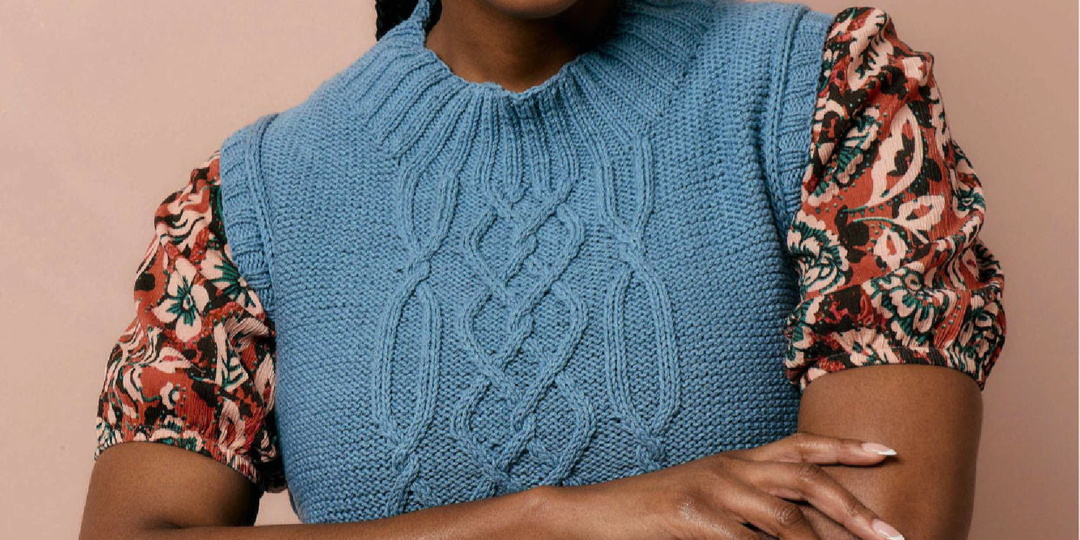 Свяжите себе такие стильные жилеты