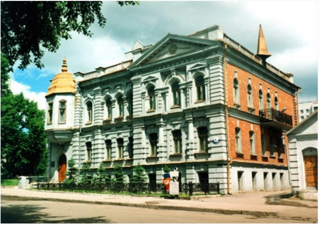 В гостинице был превосходный ресторан