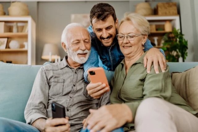    Как сменить пенсионный фонд через «Госуслуги»: пошаговая инструкция