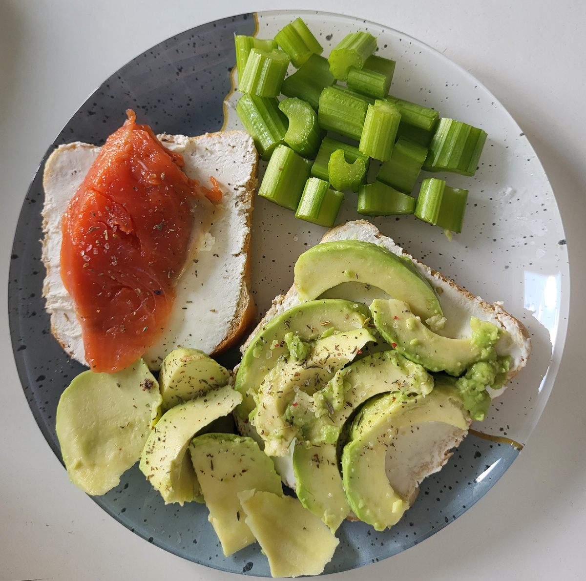 Как начать завтракать по утрам