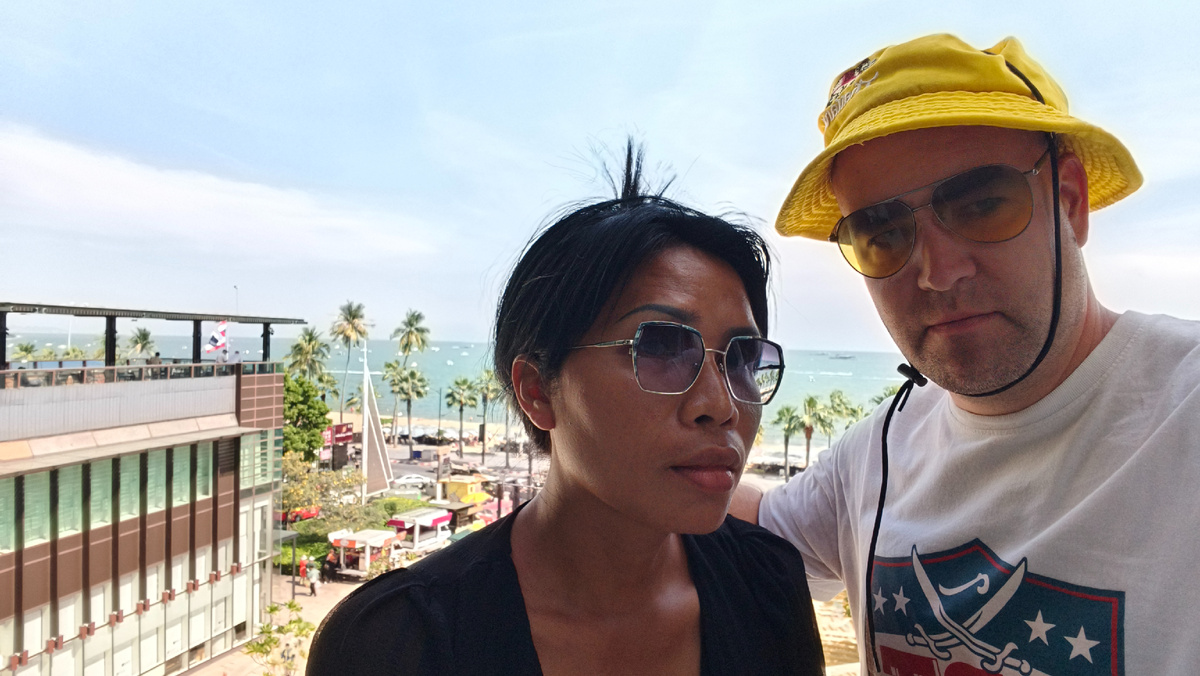 У нас нет жилья.