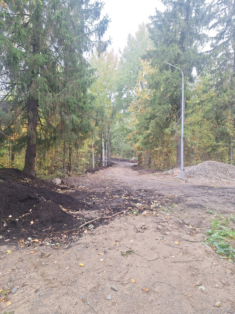    Горы грязи оставили после благоустройства парка в Петрозаводскепаблик «КУККОВКА.РФ | микрорайон Кукковка»