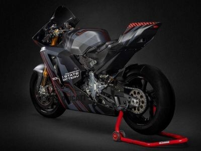    Электробайк Ducati с твердотельной АКБ разгоняется до 273 км/ч