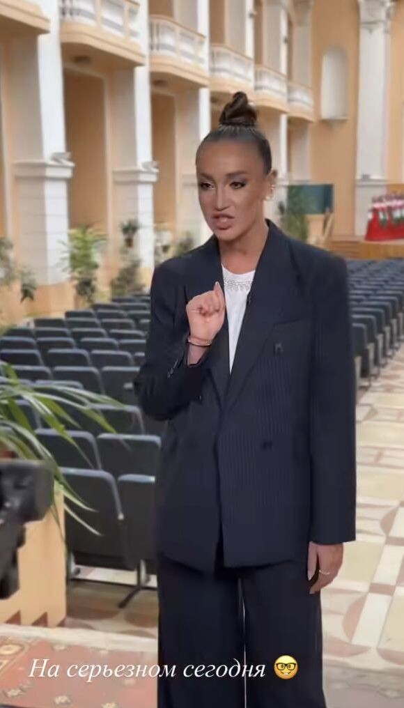 Листайте вправо, чтобы увидеть больше изображений