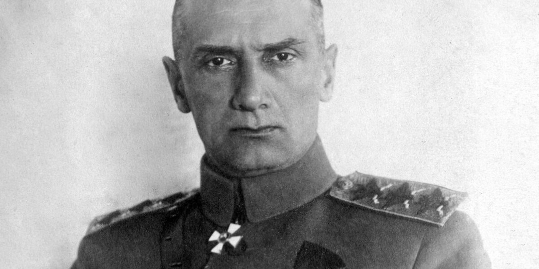 Правда ли, что адмирал Колчак сам командовал собственным расстрелом?