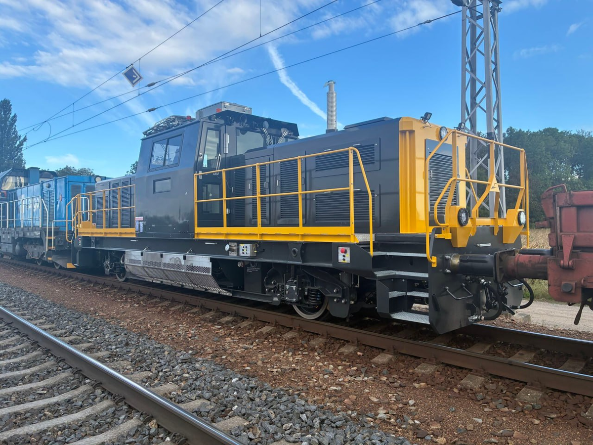 Гибридный локомотив от Socofer для тоннеля под Ла-Маншем. Источник: VUZ