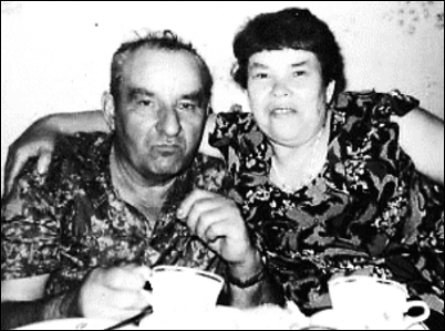 Крутова (Подлужняк) Мария Максимовна с мужем Николаем Александровичем