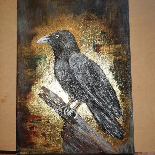 Ворона. Текстурная паста, акрил, поталь, холст на подрамнике.
